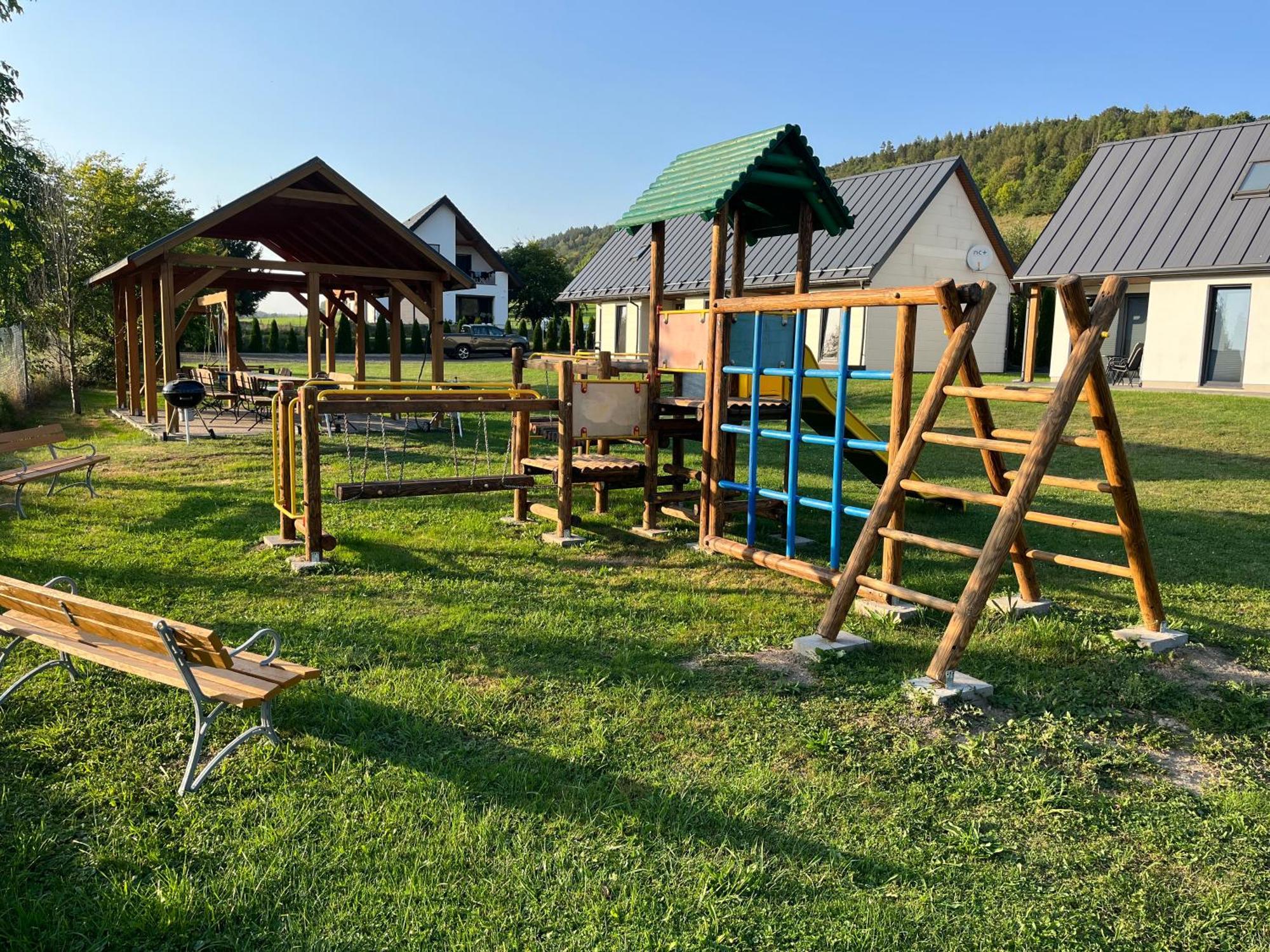 Jula - Apartamenty W Kudowie-Zdroj Kudowa Zdroj Exterior photo